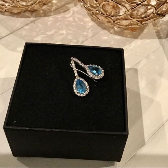 LONDON BLUE TOPAZ AND DIAMOND 14k GOLD EARRINGS - Picture 5 of 7